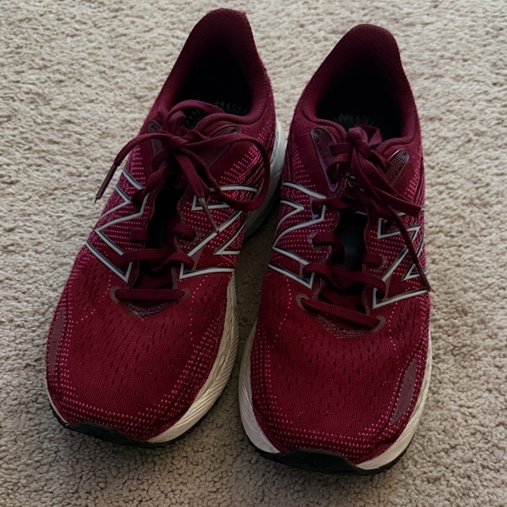 Neww Balance Fresh Foam X 860v12 Garnet/Pink Glo size 9.5 - Picture 3 of 8